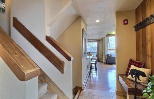 SunBear AC Pool Game Room Fireplace Hiking - Foto 25