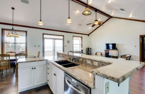 Private Beach and Views! Stilted Ocean Springs Home - Foto 12