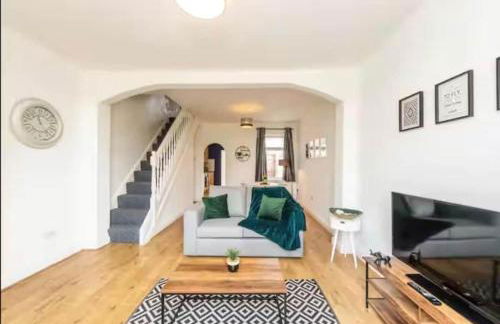 Bright 3-Bedroom in Prime Area - Foto 1