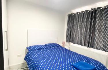 THE ROYAL BOUTIQUE REGENT LODGE by LONDON , SLEEP 8 - Foto 18