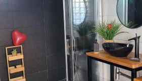 Villa piscine balnéothérapie et jacuzzi entièrement privée - Foto 5, Shower