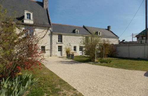 Gîte confortable à Huismes, proche de Chinon avec cour fermée - FR-1-381-370 - Foto 1