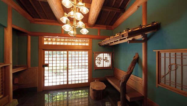 Yufuin Geihinkan Torigoebettei - Foto 5, Entrada interior