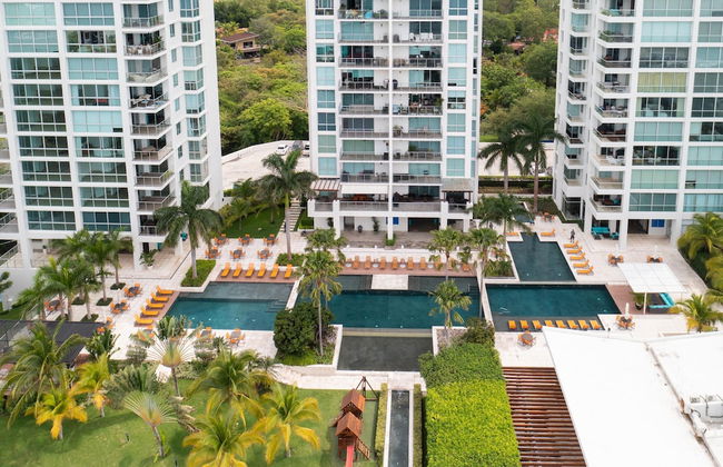 The Big Family Condo by Acomodo - Foto 34