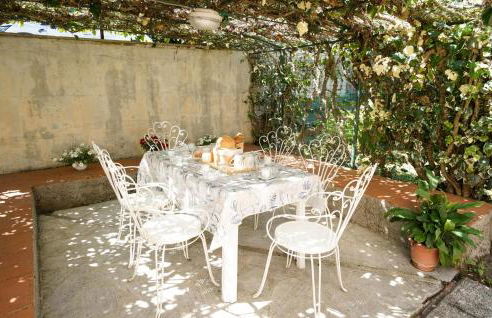 Amazing Apartment In Monteriggioni - Foto 1