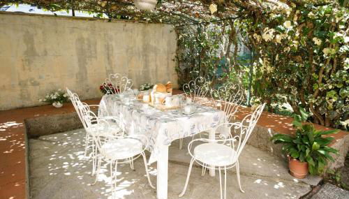 Amazing Apartment In Monteriggioni - Foto 1