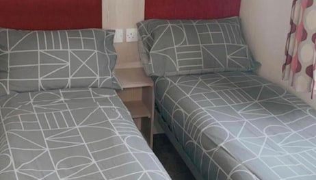 Captivating 3-bed Cabin in Rhyl - Foto 2, Habitación