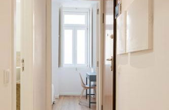 Calçada de Santo Amaro Apartments - Photo 23