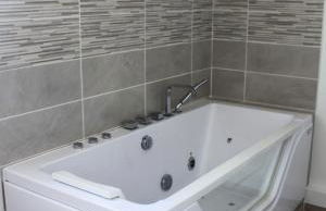 Apptartement neuf - Situation idéale - Balnéo - Parking - Foto 2