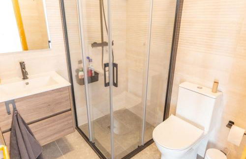 Apartamento Sereno 1 | Piscina, Garaje, Terraza y Playa - Foto 4