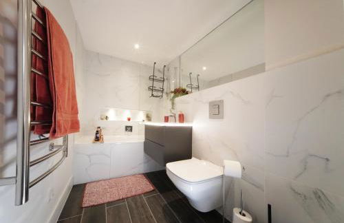 Trinity House By Ritual Stays - Photo 15