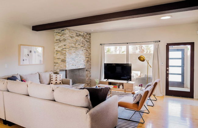 El Mirador by Avantstay Canyon Views, Large Pool, Outdoor Grill & Games! Permit#4253 - Foto 10