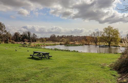 Hayloft Cottage - Foto 25