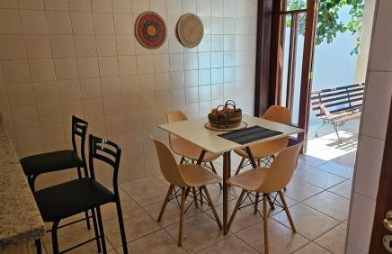 Casa aconchegante e grande no Circuito das Águas Paulista - cem por cento privativa - Foto 12