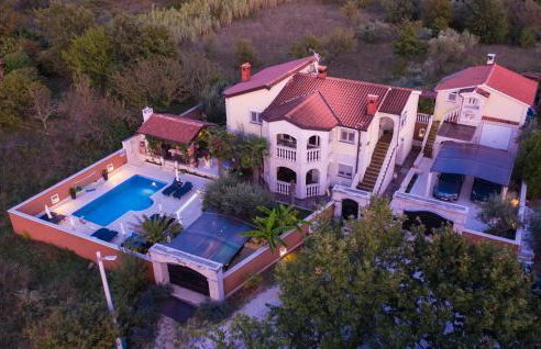 Beautiful Apartment In Porec - Foto 31