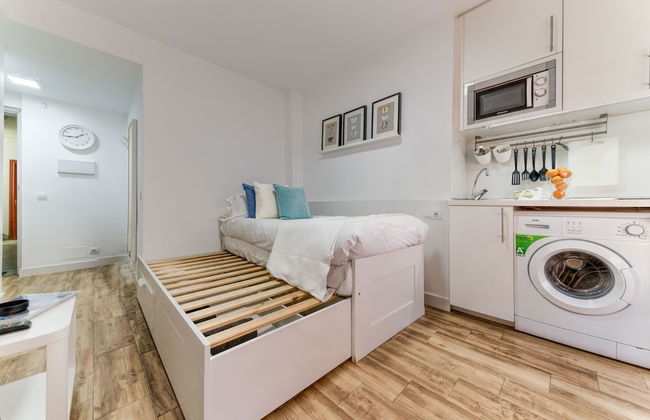 Holidays2Malaga Malagueta Apartments - Photo 24