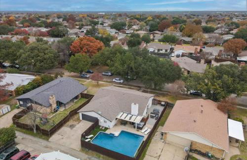 Luxurious 5BR 2BA Holiday Home with Pool, Grill, Sauna & Game Room - Foto 55