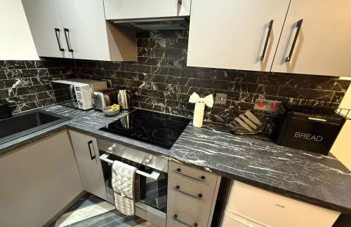 Lux Style Homes -1 BED APARTMENT close to City Centre - Free WIFI - Free Parking - Smart TV - Full Kitchen - Self Check In - Foto 18
