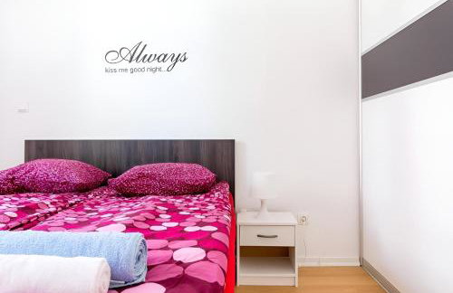 Flexible SelfCheckIns 9 - Zagreb - Garage - Electric vehicle ccharger - Loggia - New - Apartments Repinc 9 - Foto 10