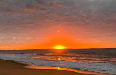 Descanso a poucos passos do mar! - Foto 35