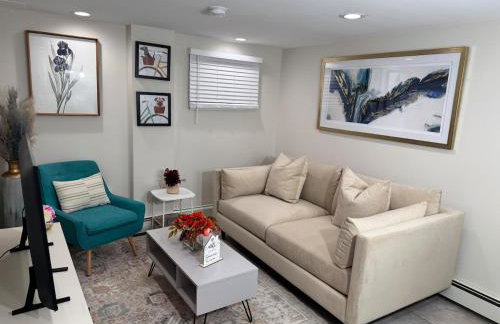 Julie's Cozy 2 Bedroom Basement Apartment - Foto 22