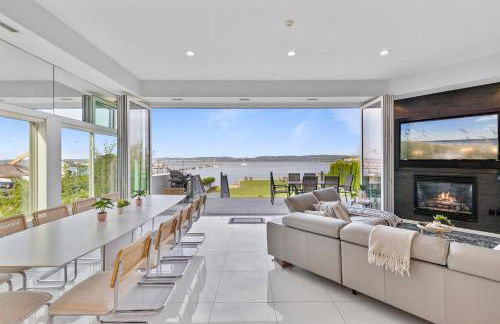 Piermont Waterfront Villa with Hot Tub - Photo 1