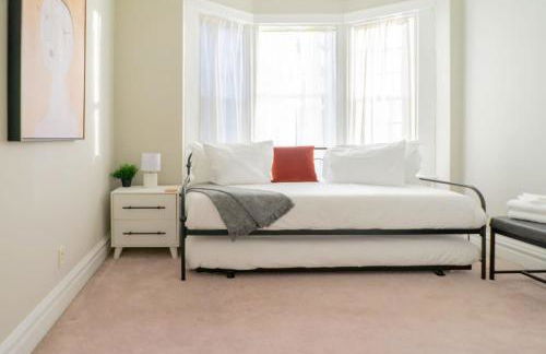 5BR Tower Grove Family Home ABODEbucks - Foto 31