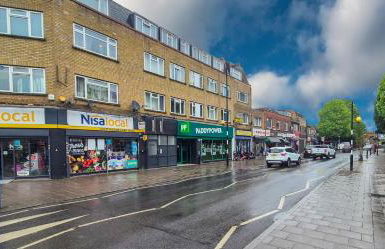 Bright and cosy 1 bed flat next to Tower Bridge - Photo 9