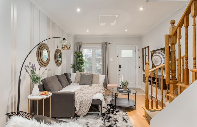 Homey & Elegant 3-bedroom House in the Annex - Foto 1