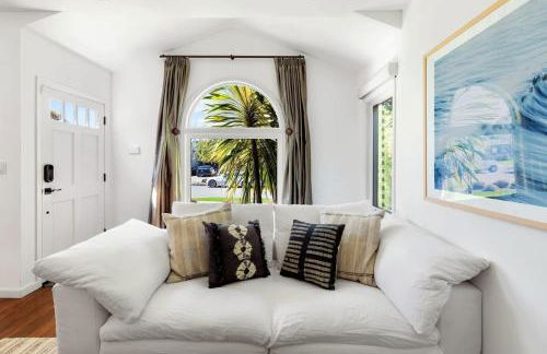 Sun-Drenched Spanish Manor Home in Mar Vista - Foto 10