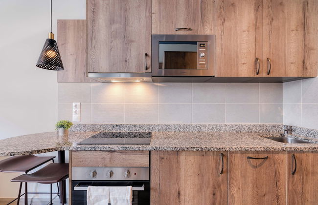 Livensa Living Studios Valencia Marina Real - Photo 12