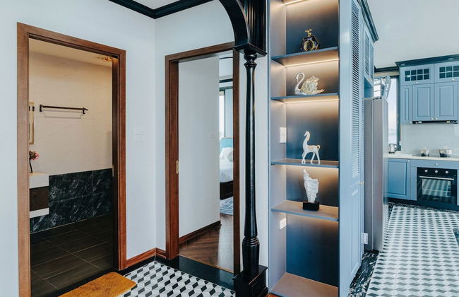 Luxe Paradise Residence Dang Thai Mai - Photo 23