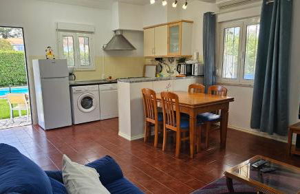 Casinha; Piscina/ Praia/ Lisboa - Foto 14