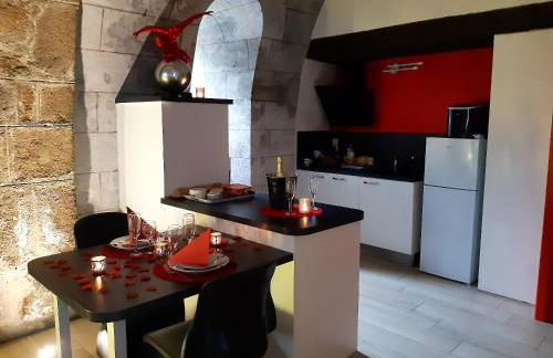 Luxueux Studio à Ambrières-les-Vallées - 85 m² avec Jacuzzi - Foto 7