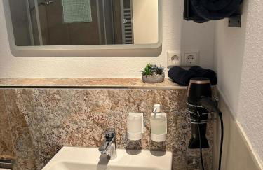 Kleine Perle mit Bodenseeblick und Sonnenterrasse - Foto 32