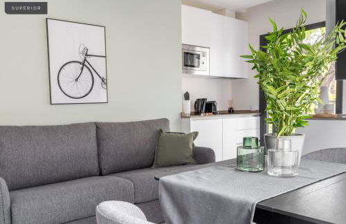 Limehome Sevilla Calle Torcuato Luca de Tena - Digital Access - Foto 56