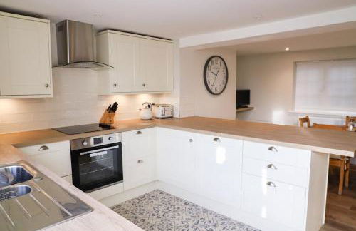 Beautifully refurbished 3 bedroom cottage - Foto 6