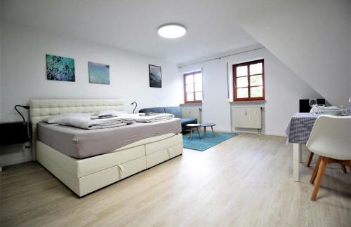 City Apartment - Old Main Bridge, own garage parking space - Foto 10