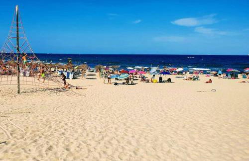 Casa Mario, La Zenia Boulevard area,fantastic 2 bedrooms, 2 bathrooms house with communal swimming pool and barbecue - Photo 31