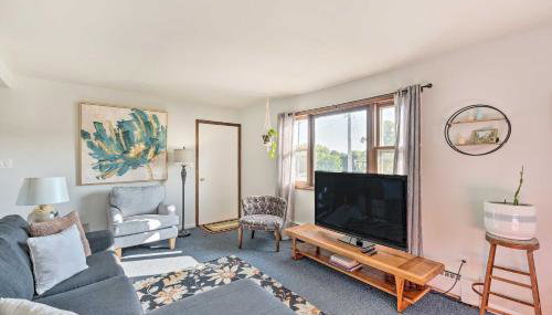 Williams Bay Getaway with Geneva Lake Views! - Foto 4