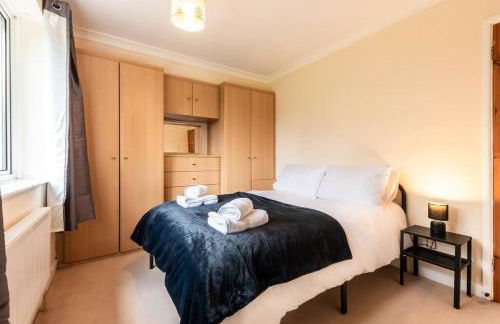 Spacious and Comfortable Home - Foto 18