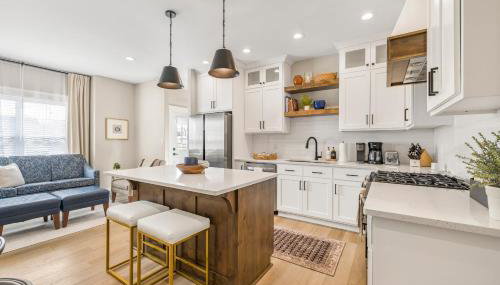 Falls & Fields-Stylish Stay in the Heart of Idaho Falls - Foto 2, stove, dishwasher, toaster