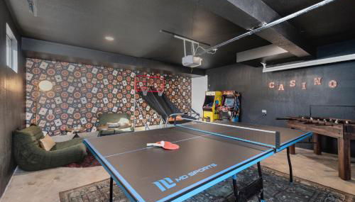 Backyard Movie, Hot Tub & 2 Game Rooms - Foto 3, Game Room