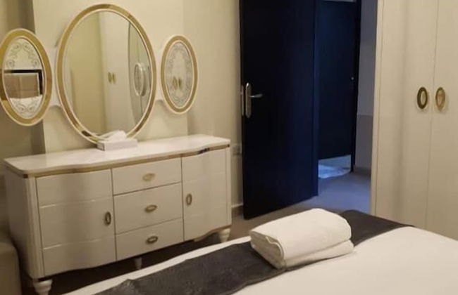 Reef Hotel Apartments - Photo 1