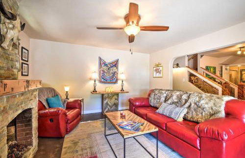 Cozy Home w/ Media Room: Short Walk to Taos Plaza! - Foto 5
