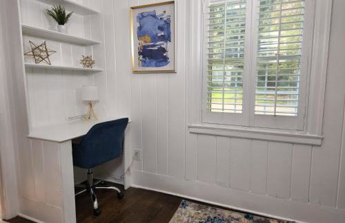 Spacious Centrally Located 3 Bed 2 Bath - Sleeps 8 - Foto 39