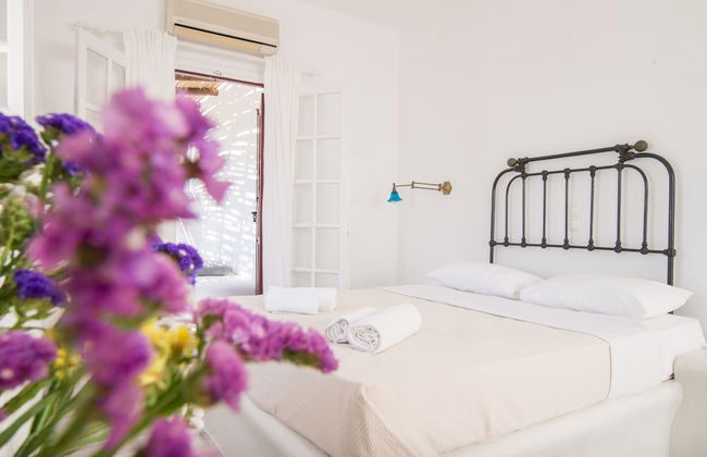 Antonina Hotel Apartments - Photo 11