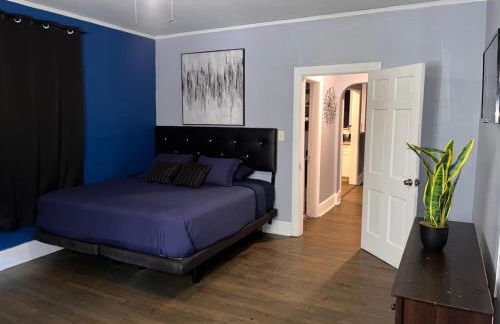 Charming King bed & Queen Sofa bed & TV Wifi - Foto 4