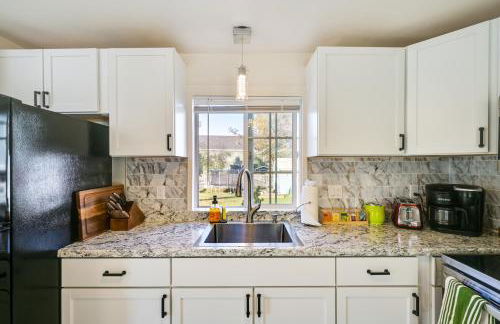 1 Mi to Downtown Salem Studio with Fire Pit Access - Foto 11