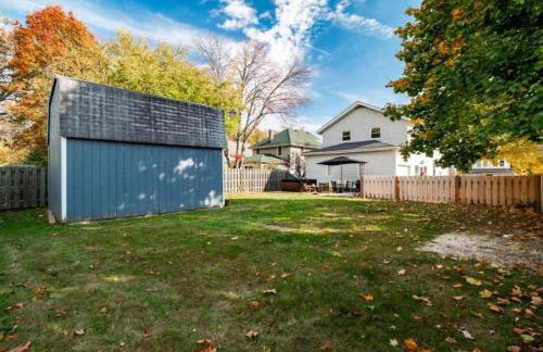 Spacious 4 Bedroom Sleeps 10 with Sauna and Hot Tub - Foto 67